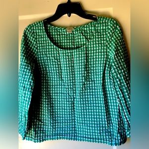 ✨EUC J.Crew Green Gingham Classic Top